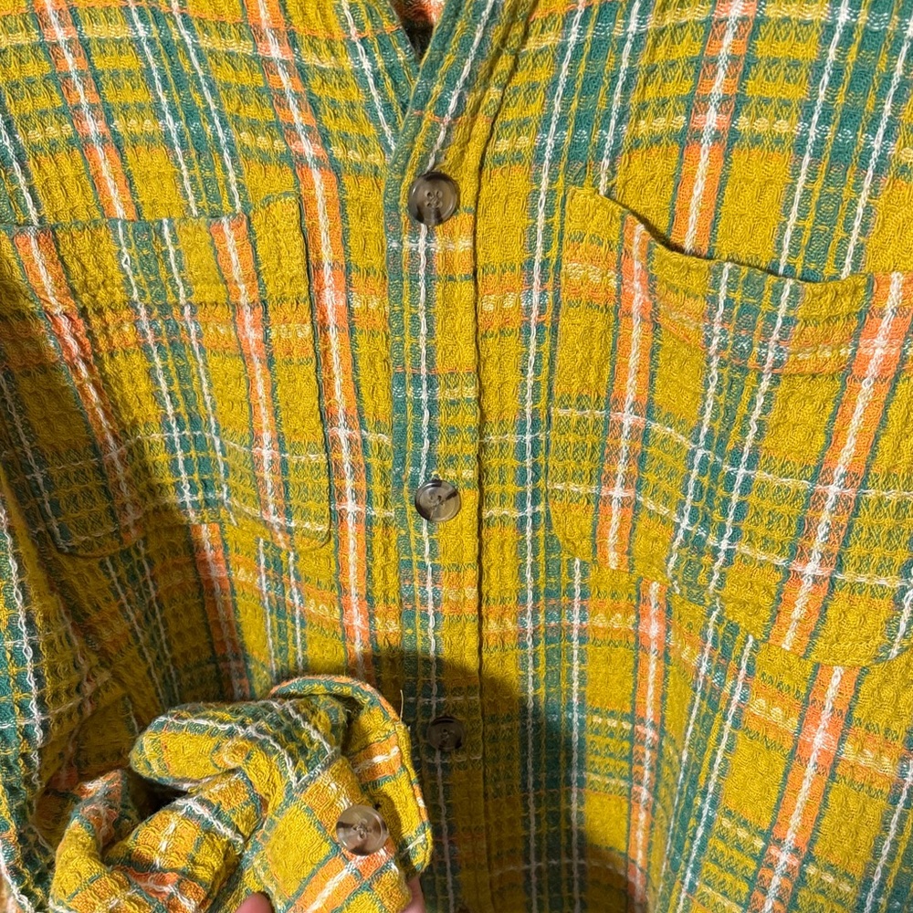 BDG Plaid Button-Up Shirt - Picture 3 of 5